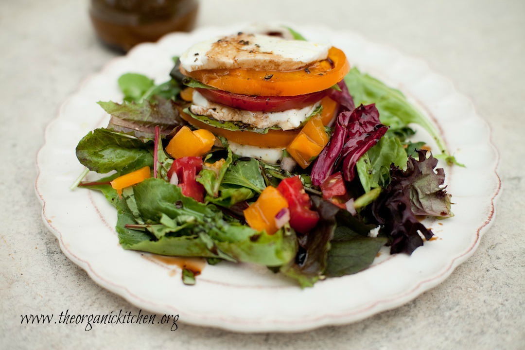 The Caprese Stack Salad #capresesalad #heirloomtomatoes #keto #ketosalad #lowcarb