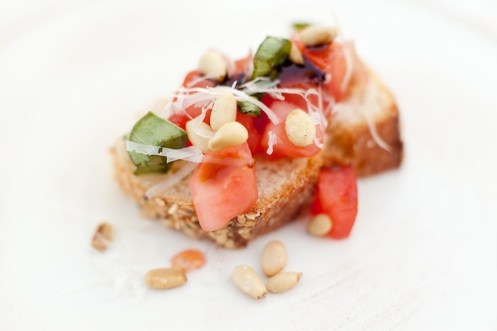 Easy Tomato Bruschetta