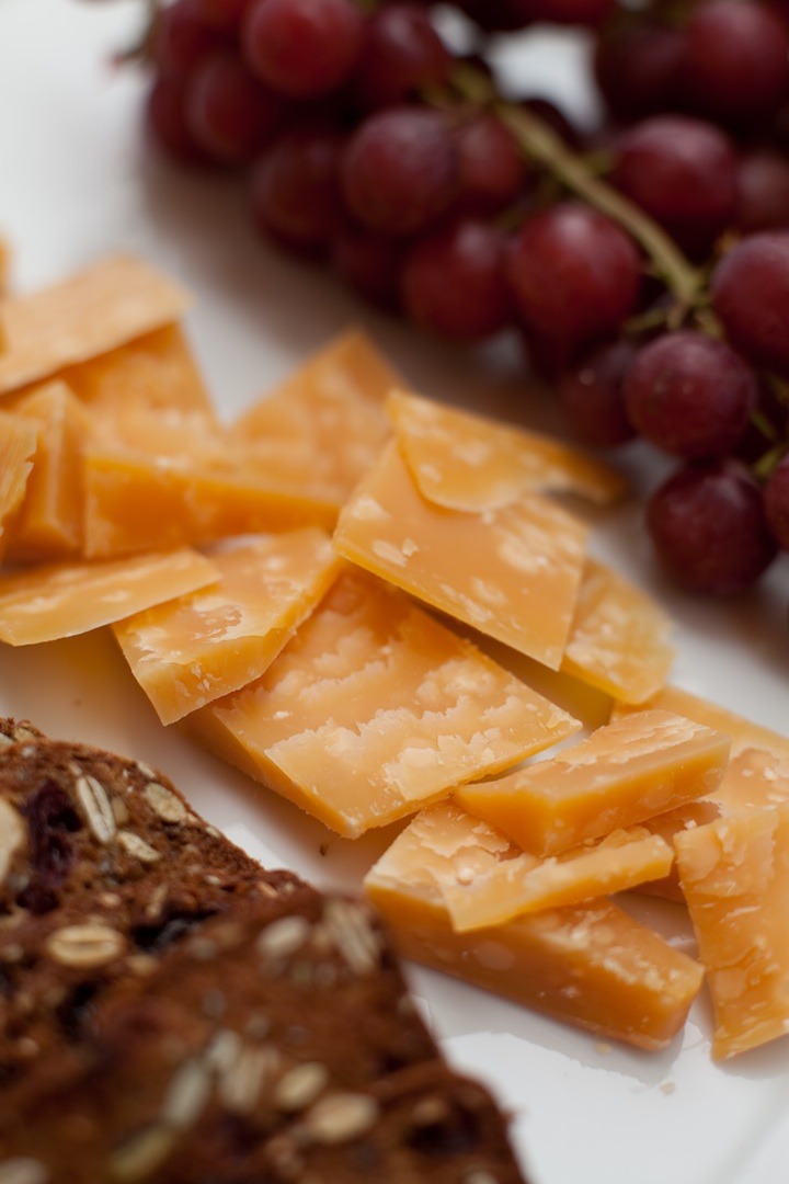 Sliced Gouda Cheese for the No fuss appetizer platter