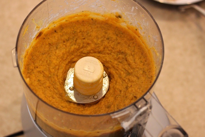 Roasted butternut squash, Parmesan, pine nuts and sage in a food processor after mixing: Homemade Butternut Ravioli with Sage Browned Butter