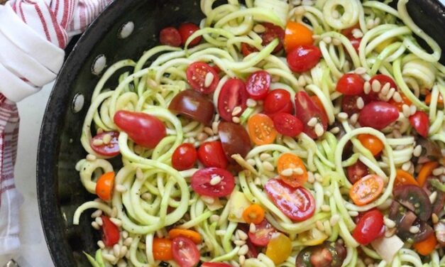Zucchini Noodles with Ginger and Tomatoes