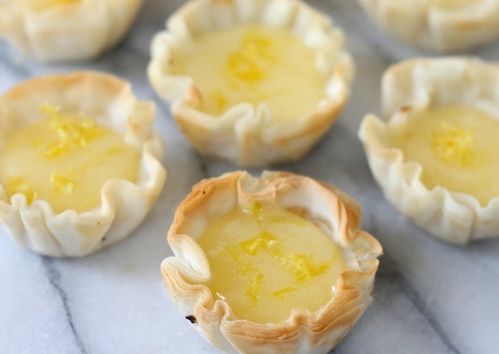 Mini Lemon Cheesecake Tartlets