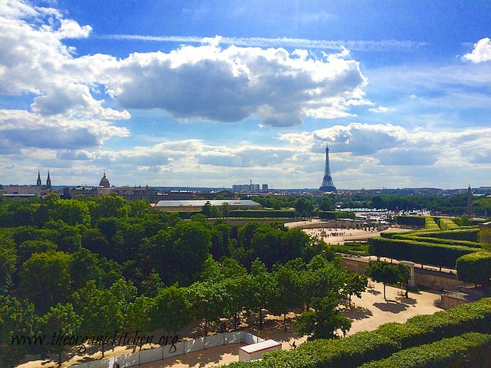 Eating Our Way Across Europe: Paris Part 1~ Refreshing Summer Drinks