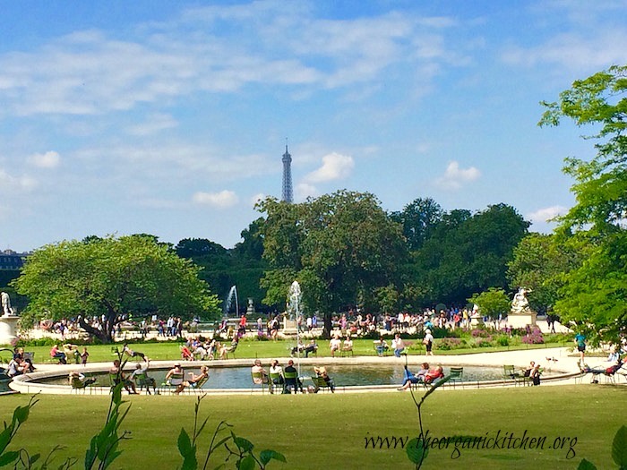 Eating Our Way Across Europe: Paris Part 1~ Refreshing Summer Drinks