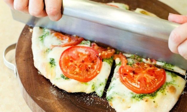 Fresh Tomato and Basil Pesto Pizza