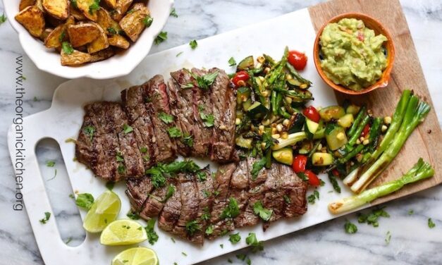 Grilled Skirt Steak and Veggies with Guacamole