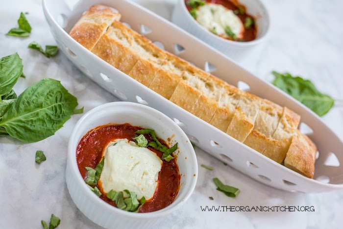 Simple Marinara and Goat Cheese Appetizer