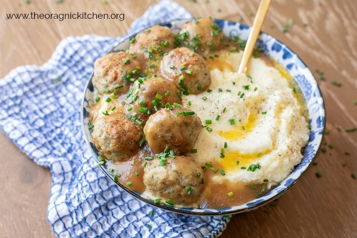 Turkey Meatballs with Gravy and Cauliflower Purée (Whole30-Paleo-Keto)