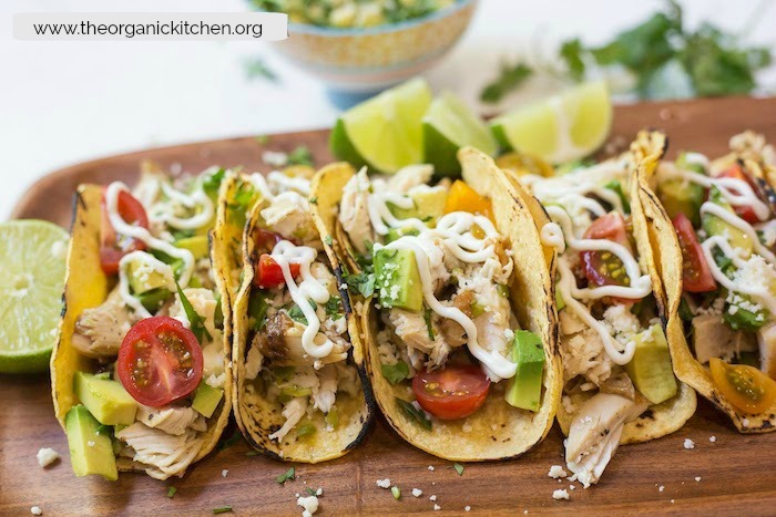 Easy Garlic Lime Chicken Tacos with Lime Crema