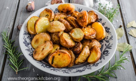 Whole30 Roasted Potatoes (with Rosemary Garlic Option)