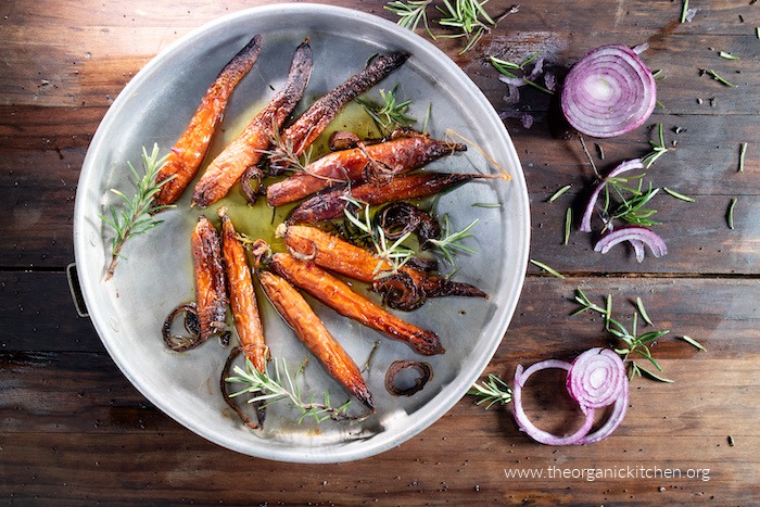 Easy Roasted Baby Carrots