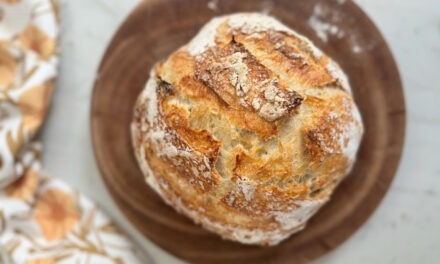 How to Make Sourdough Bread – A Beginners Guide