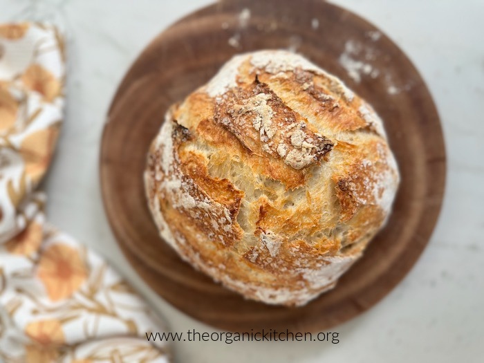 How to Make Sourdough Bread – A Beginners Guide