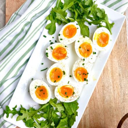 Perfect Soft Boiled Eggs (Jammy Eggs)