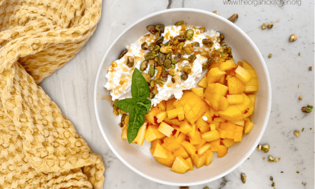 Peaches with Zesty Cottage Cheese